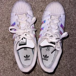 Adidas Superstar shoe